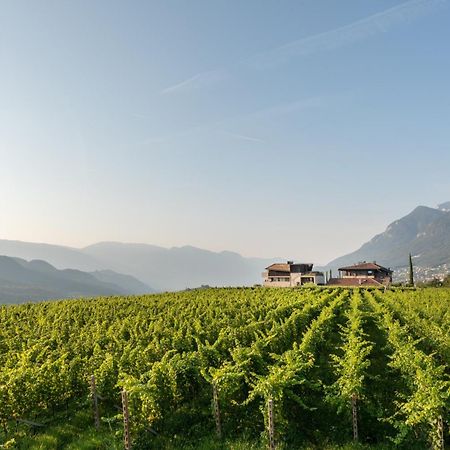 Biobauernhof St. Quirinus Apartamento Caldaro Exterior foto