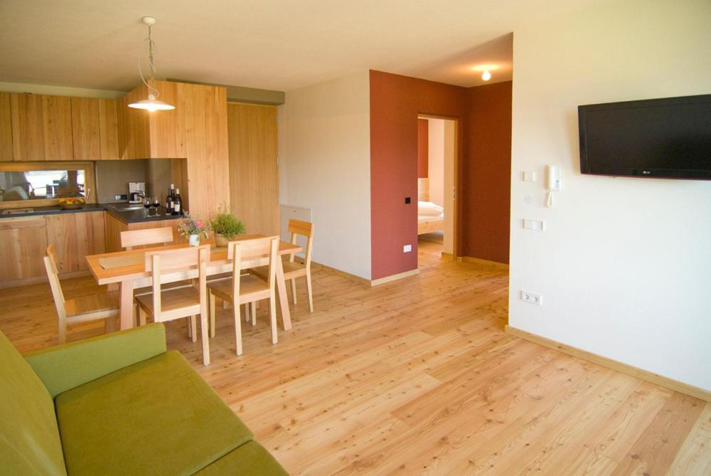 Biobauernhof St. Quirinus Apartamento Caldaro Exterior foto
