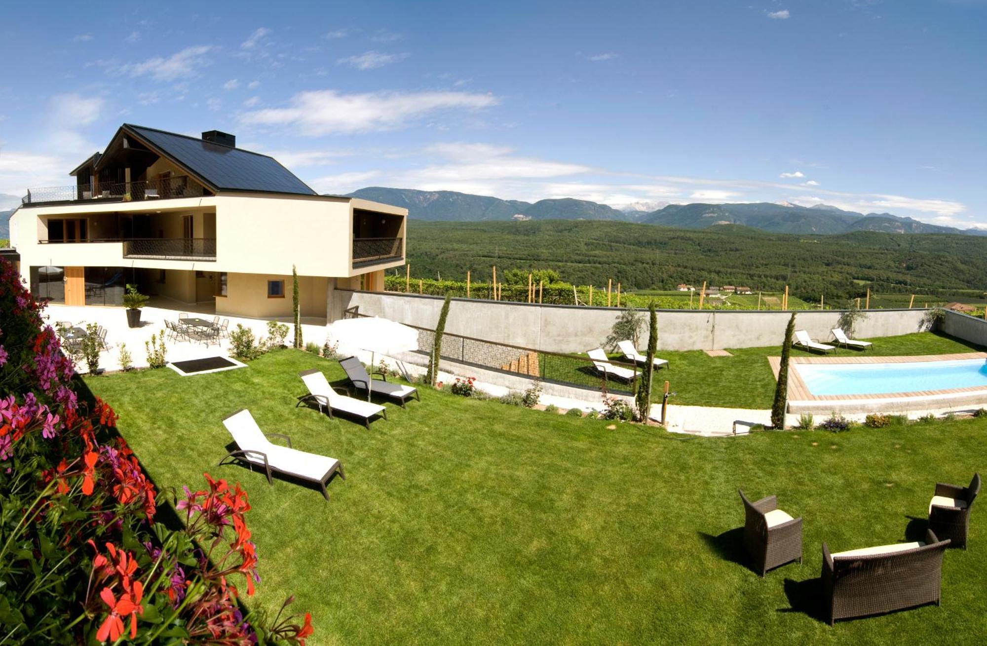 Biobauernhof St. Quirinus Apartamento Caldaro Exterior foto
