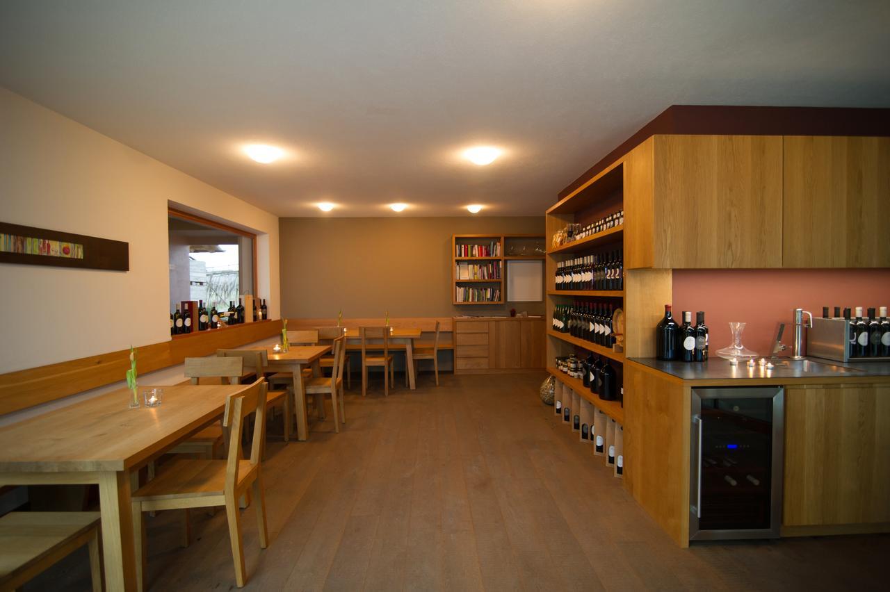 Biobauernhof St. Quirinus Apartamento Caldaro Exterior foto