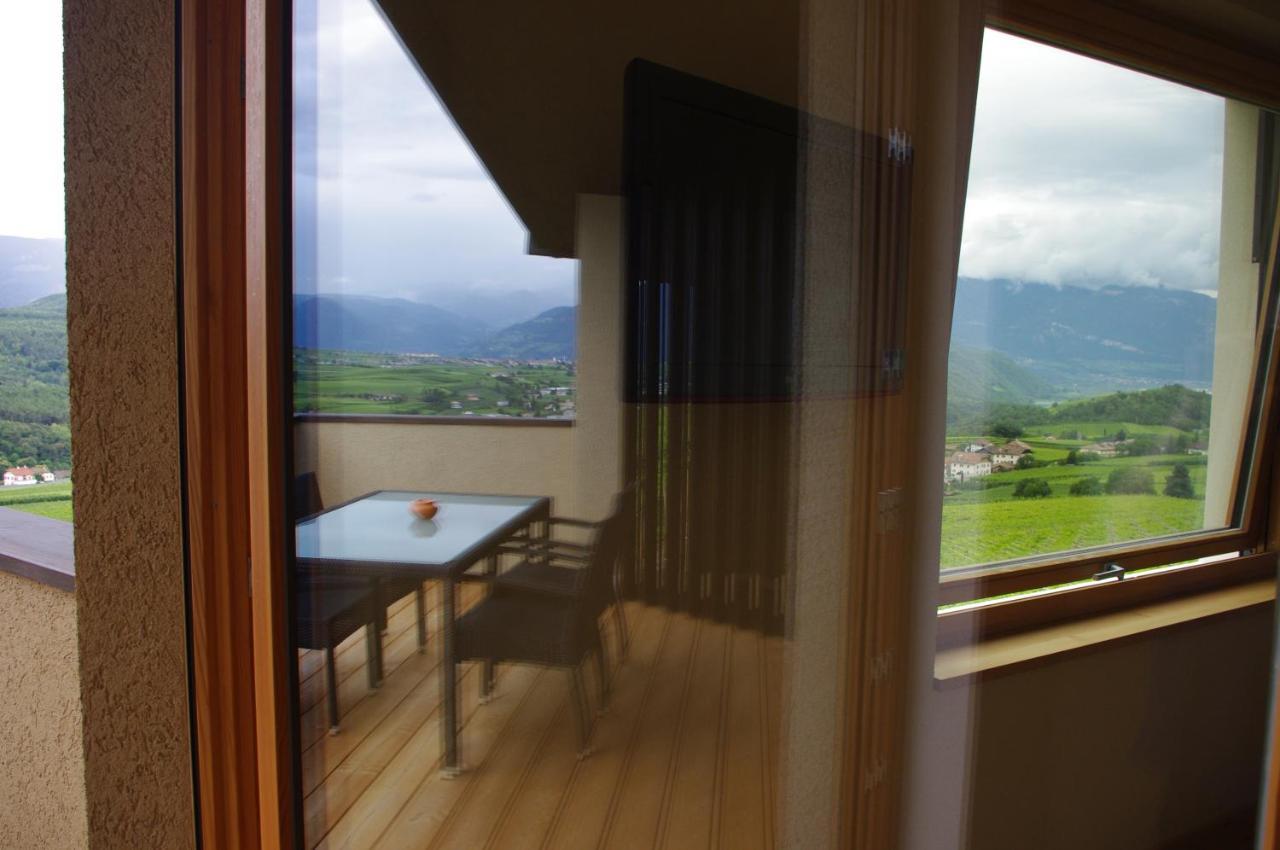 Biobauernhof St. Quirinus Apartamento Caldaro Exterior foto